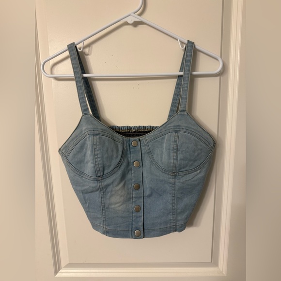 Forever 21 Tops - Forever 21 Light Blue Denim Crop Top size Large stretchy back